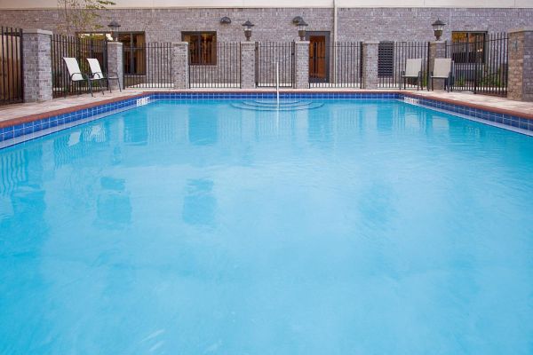 Holiday Inn Express & Suites PENSACOLA WEST-NAVY BASE (Pensacola)